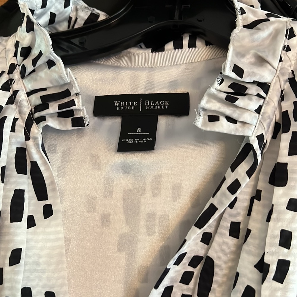 White House Black Market dress. - Picture 2 of 4